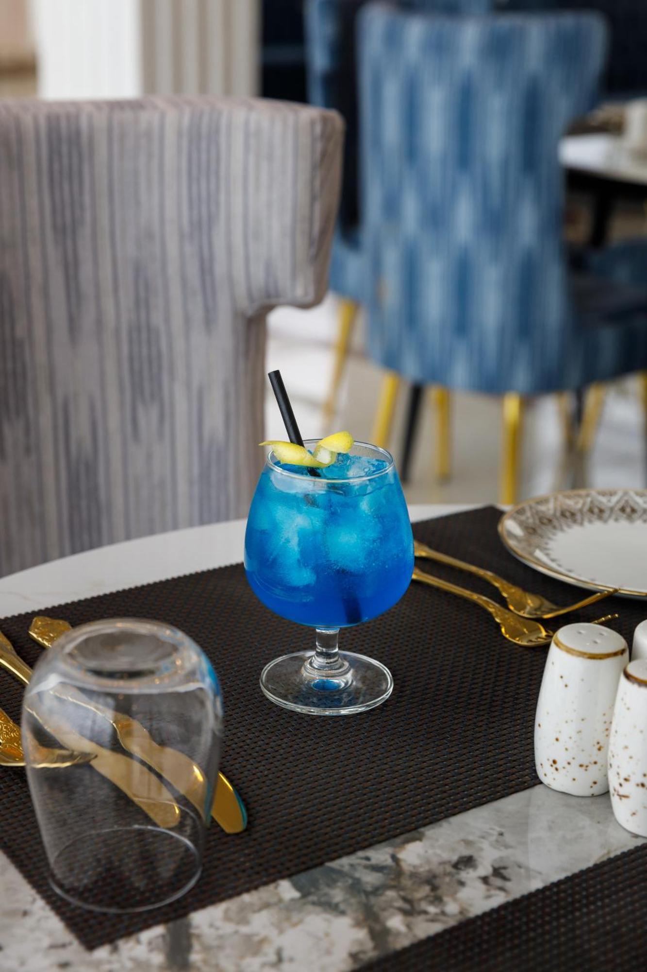 Le Glamour Resort & Wellness Spa 포카라 외부 사진